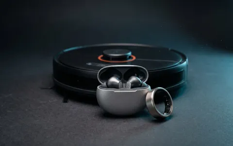 Novedades tecnológicas de 2026: Oura Ring 5, Dyson Spot+Scrub AI y Sony WF-1000XM6